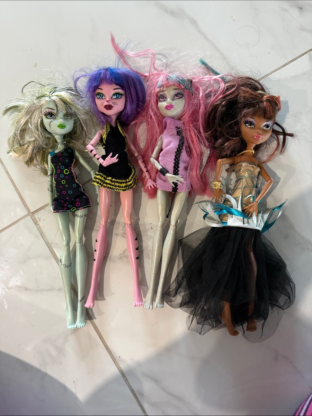 Monster high doll lot